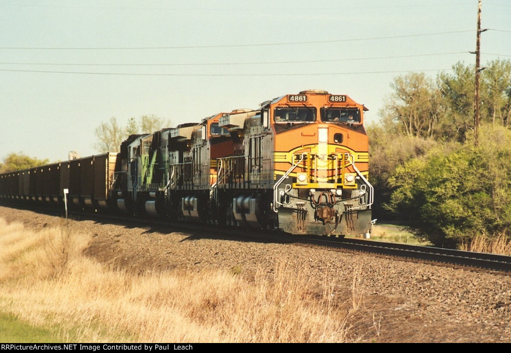 Coal empties cruise west